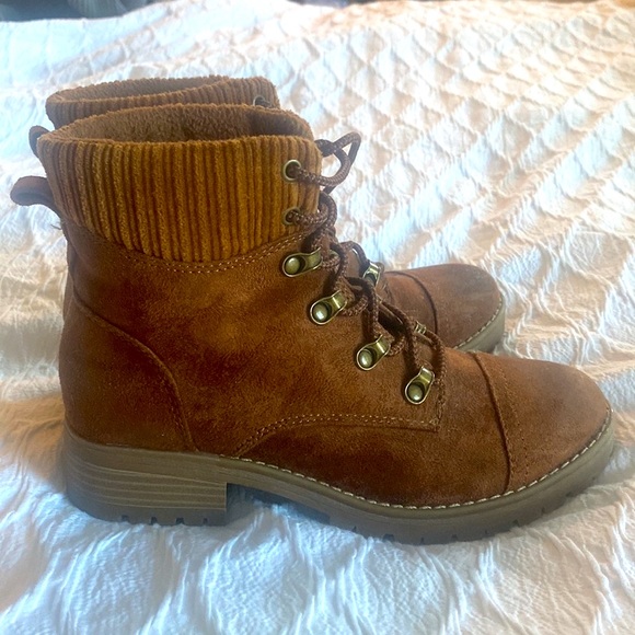 Brown combat boots - Picture 2 of 3